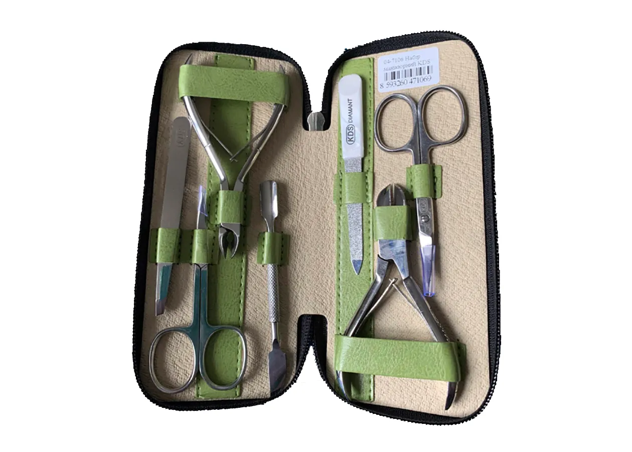 Набір манікюрний KDS - 04-7106 (срібний інструмент; 7 предметів)