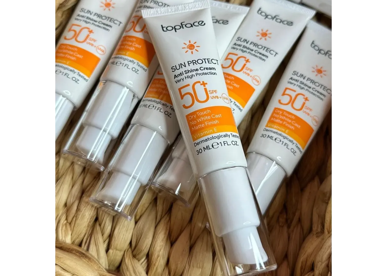 Сонцезахисний крем для обличчя 