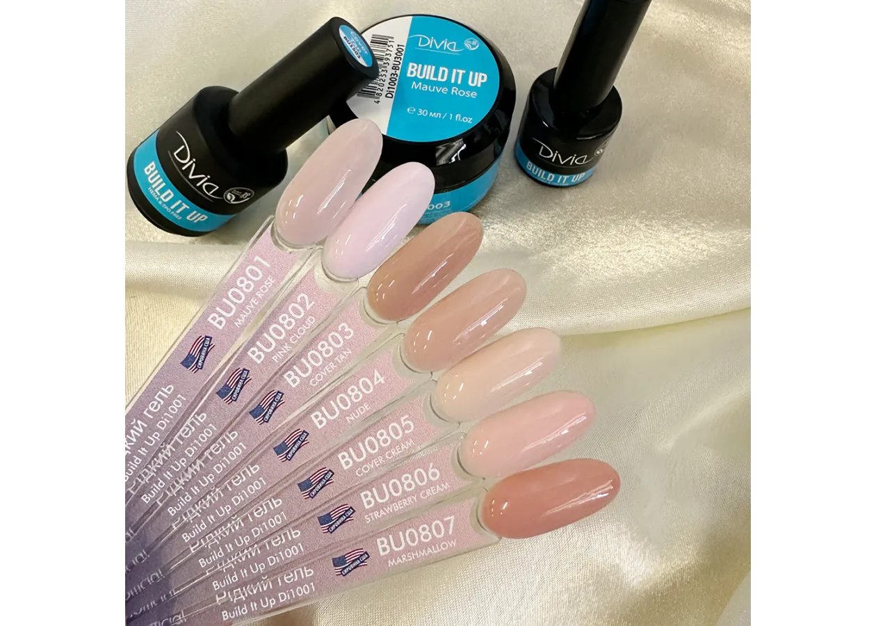 Рідкий гель для нігтів Divia 