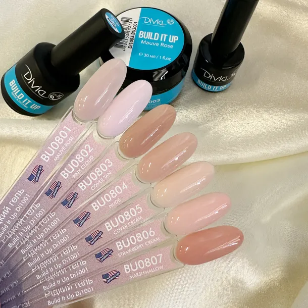 Рідкий гель для нігтів Divia 