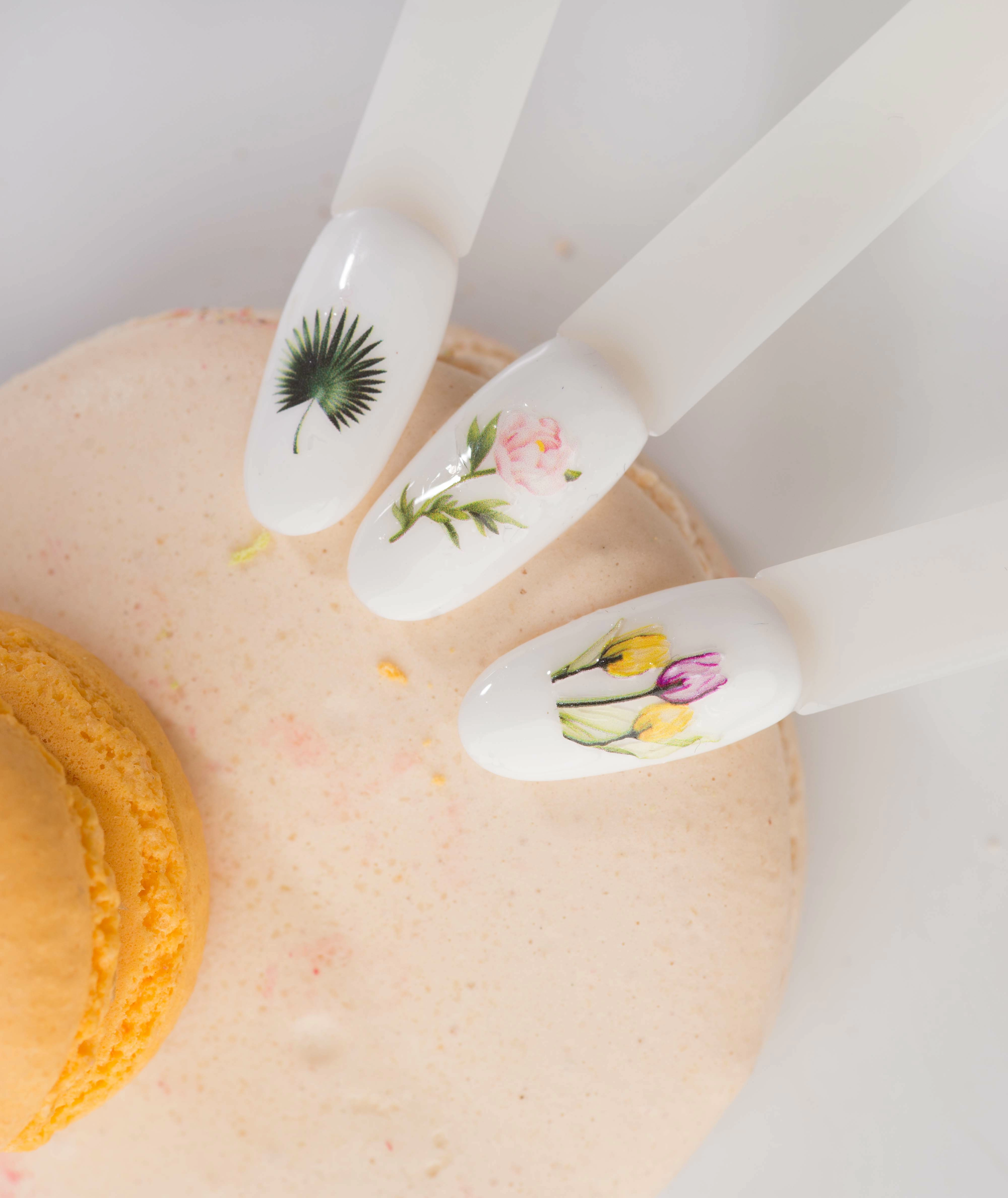 Наклейки на нігті: основна інформація про товар